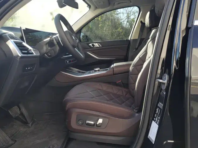 BMW X5 — Фото автомобиля 9