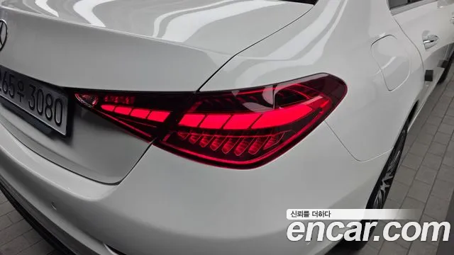 Mercedes-Benz C-Class — Фото автомобиля 22