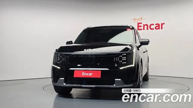 Kia EV9 — Фото автомобиля 3
