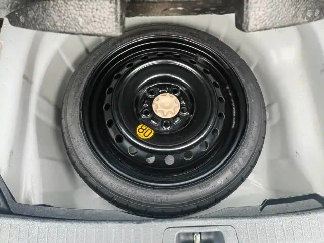 Toyota Corolla — Фото автомобиля 28