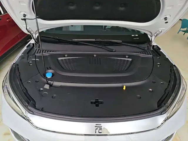 BYD Yuan PLUS — Фото автомобиля 19