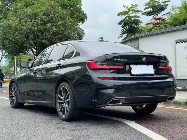 BMW 3 Series — Фото автомобиля 7