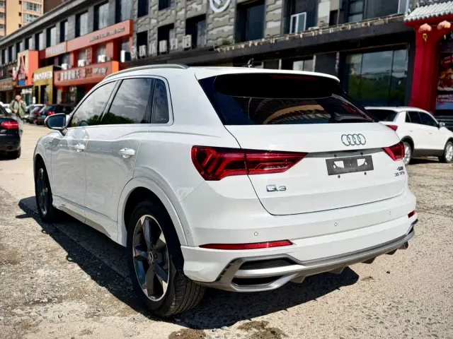 Audi Q3 — Фото автомобиля 4