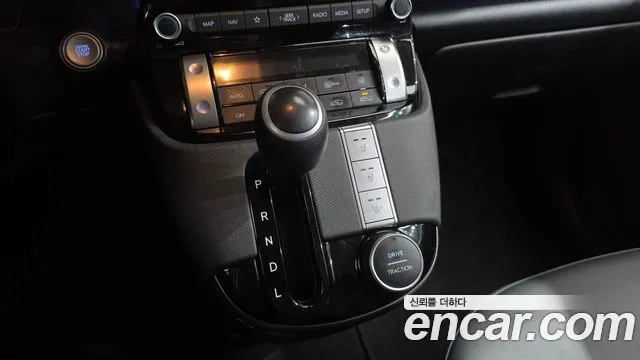 Hyundai Casper — Фото автомобиля 12