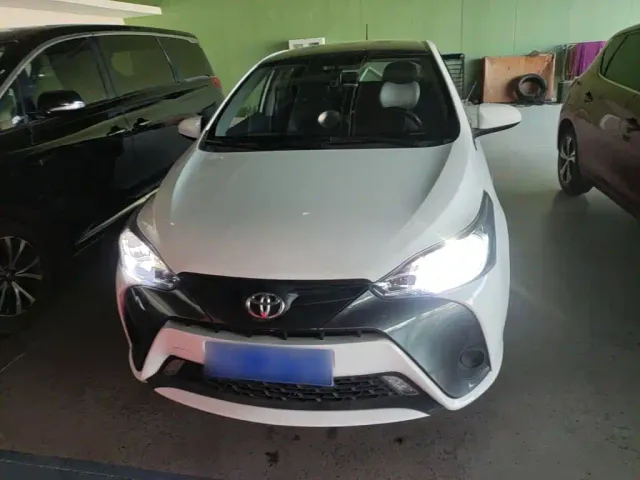 Toyota YARiS L Zhi Xuan — Фото автомобиля 2