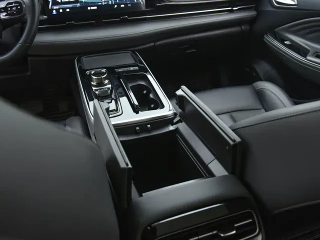 GAC Aion S Plus — Фото автомобиля 14