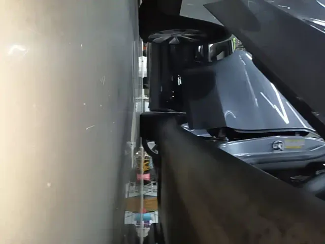 Tesla Model Y — Фото автомобиля 20