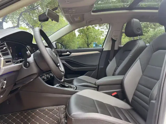 Volkswagen Sagitar — Фото автомобиля 10