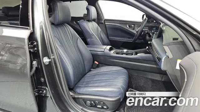 Kia K8 (New) Hybrid — Фото автомобиля 17