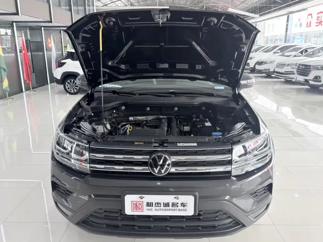 Volkswagen Tharu — Фото автомобиля 12