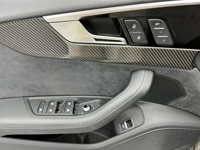 Audi RS 5 — Фото автомобиля 15