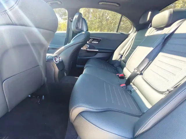 Mercedes-Benz C-Class — Фото автомобиля 6
