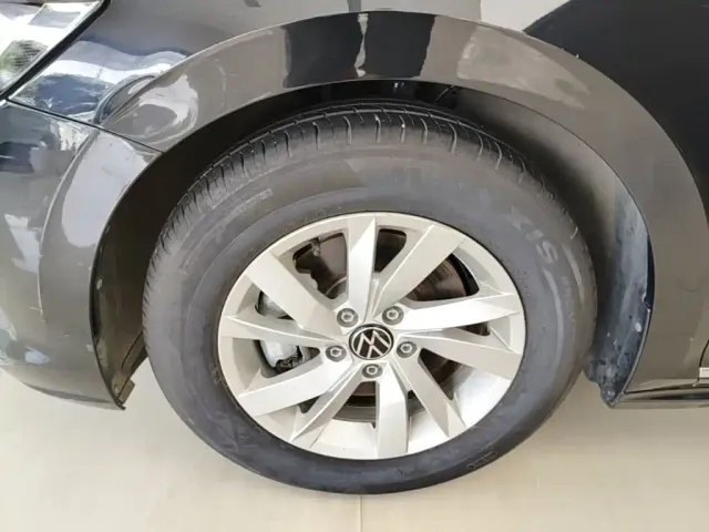 Volkswagen Passat — Фото автомобиля 22