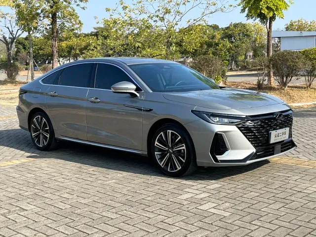 Chery Arrizo 8 — Фото автомобиля 3