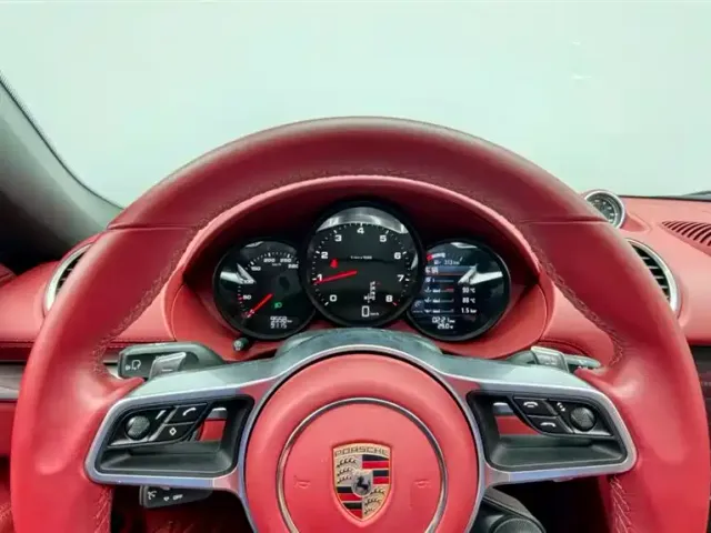 Porsche 718 — Фото автомобиля 11