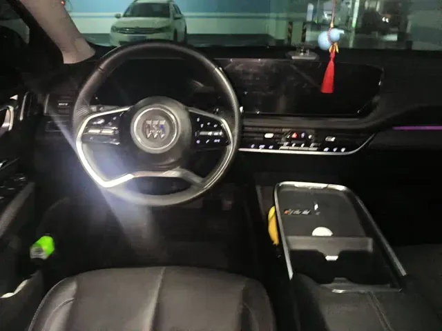 Buick LaCrosse — Фото автомобиля 11