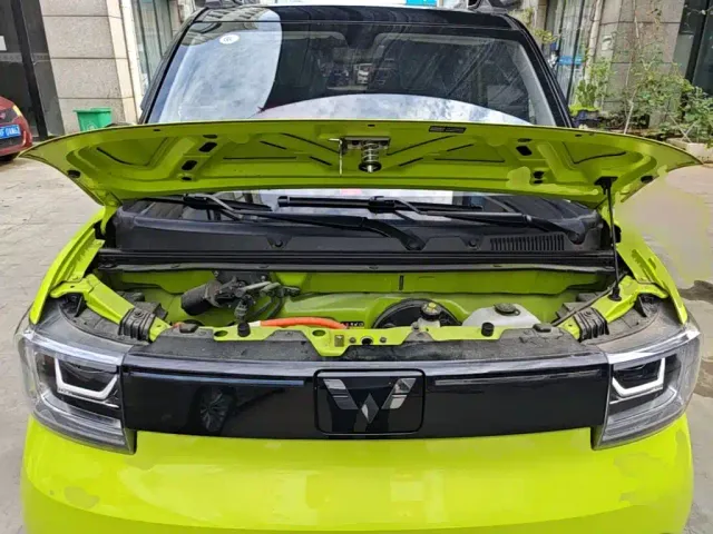 Wuling Hongguang Mini EV — Фото автомобиля 19
