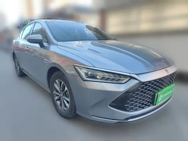 BYD Qin PLUS — Фото автомобиля 24
