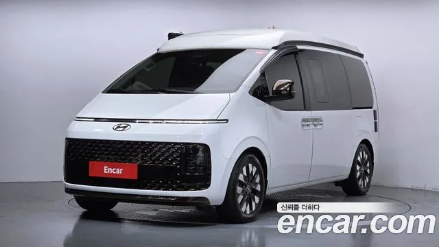 Фотография автомобиля — Hyundai Staria
