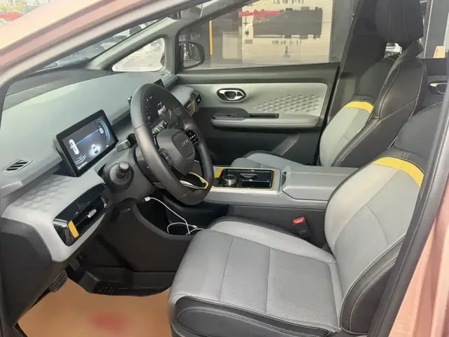 Aion AION Y 2022 80 Intelligent Driving Edition — Фото автомобиля 7