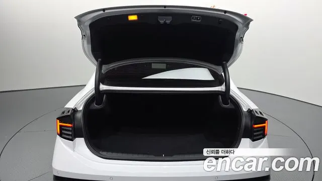 Hyundai Sonata — Фото автомобиля 26
