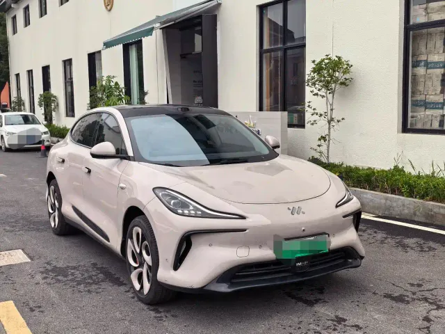 IM Motors LS6 — Фото автомобиля 3