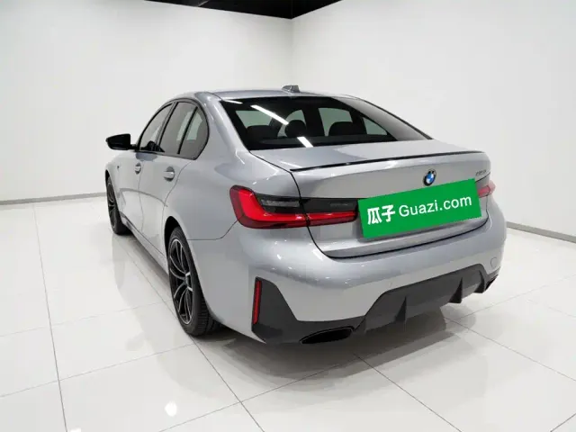 BMW 3 Series — Фото автомобиля 4