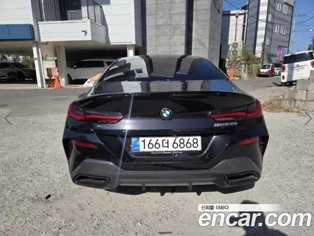 BMW 8 Series G15 — Фото автомобиля 2