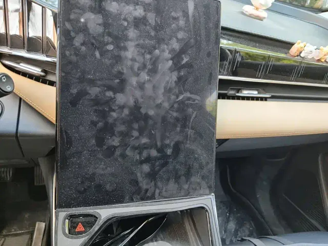 Geely Boyue L — Фото автомобиля 9