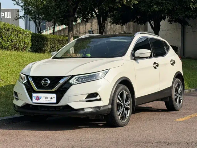 Фотография автомобиля — Nissan Qashqai