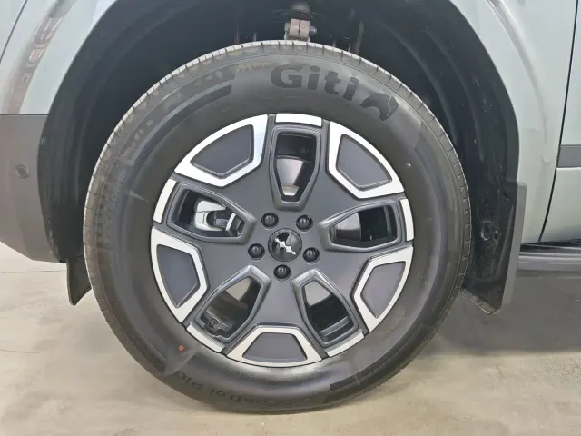 BYD FangChengBao Titanium 7 — Фото автомобиля 14