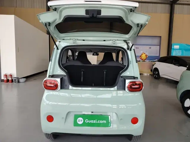 Wuling Hongguang Mini EV — Фото автомобиля 18