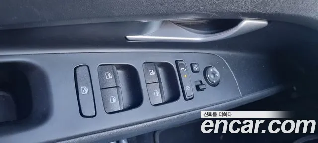 Hyundai Avante — Фото автомобиля 16