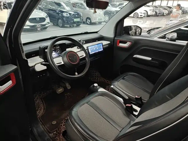 Wuling Hongguang Mini EV — Фото автомобиля 15