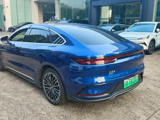 BYD Han — Фото автомобиля 18