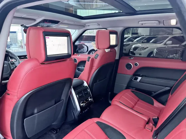 Land Rover Range Rover Sport — Фото автомобиля 20