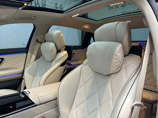 Mercedes-Benz Maybach S-Class — Фото автомобиля 16
