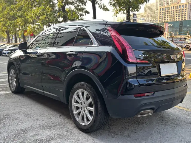 Cadillac XT4 — Фото автомобиля 12