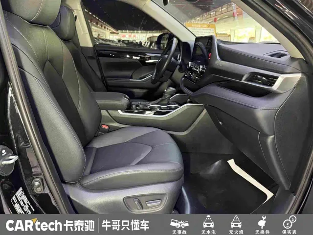 Toyota Highlander — Фото автомобиля 27