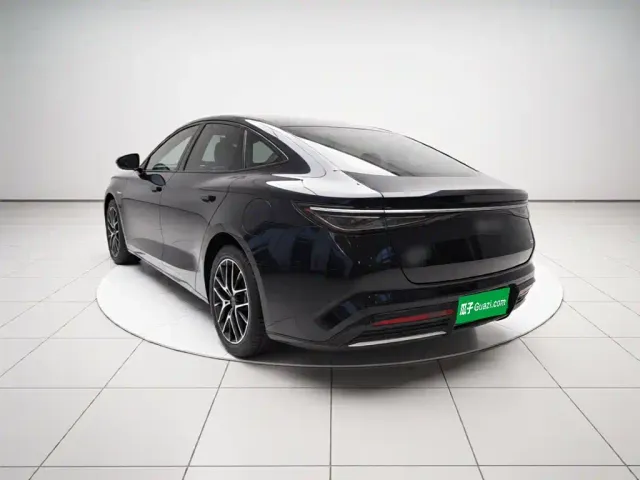 BYD Seal — Фото автомобиля 4