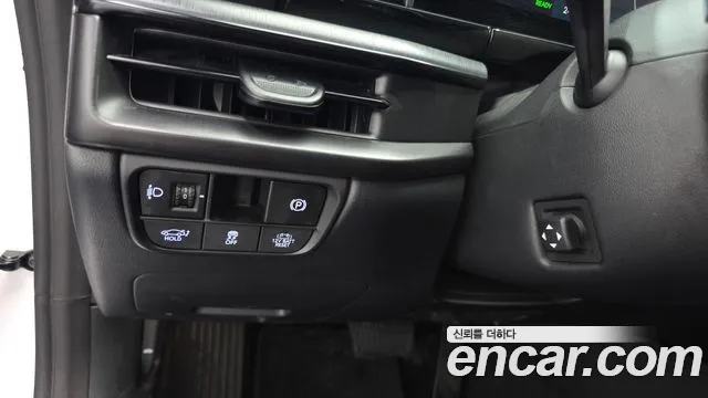 Hyundai Grandeur GN7 — Фото автомобиля 27