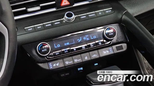 Hyundai AVANTE Новый Avante (CN7) — Фото автомобиля 27