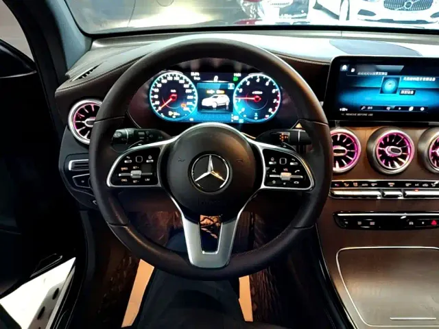 Mercedes-Benz GLC-Class — Фото автомобиля 10