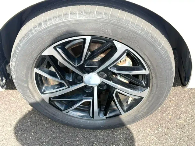 Haval Jolion — Фото автомобиля 11