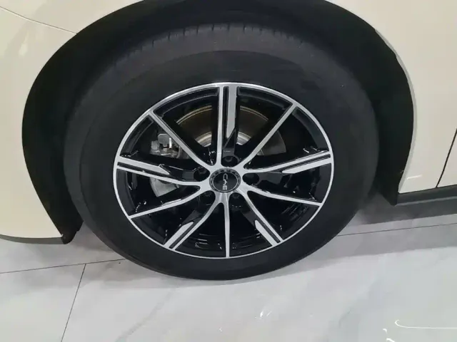 BYD Seal 06 — Фото автомобиля 22