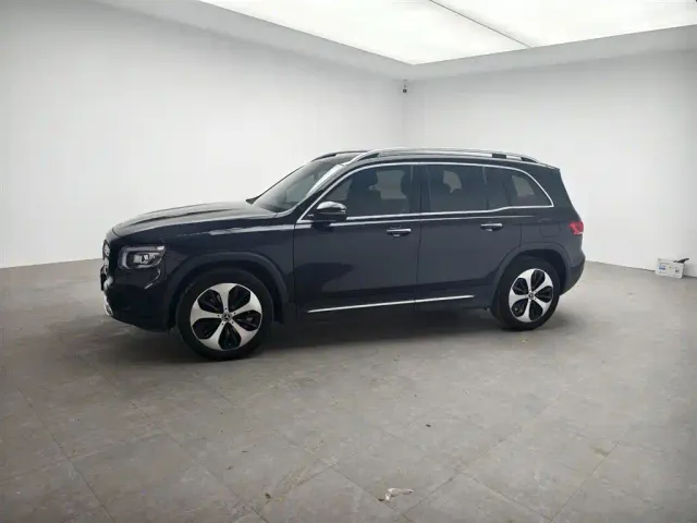 Mercedes-Benz GLB-Class — Фото автомобиля 10