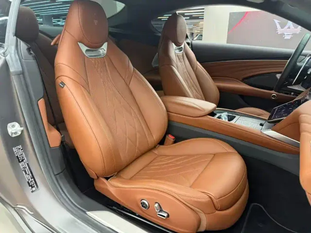 Maserati GranTurismo — Фото автомобиля 11
