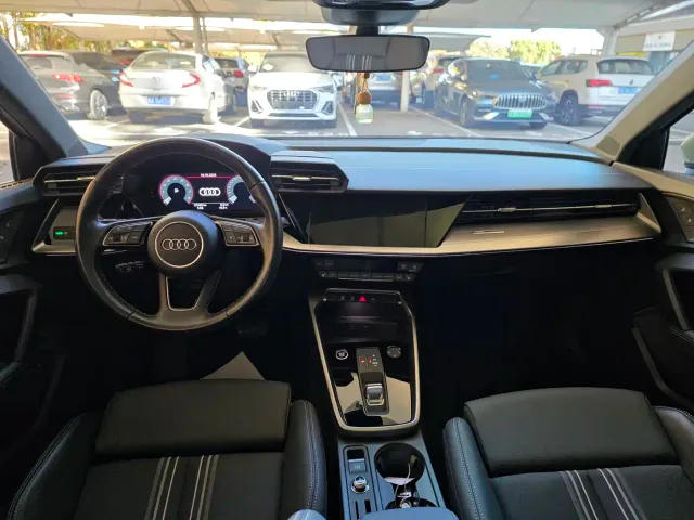 Audi A3 — Фото автомобиля 16