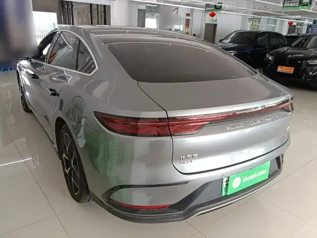 BYD Han — Фото автомобиля 22