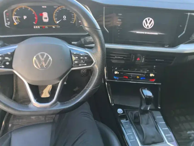 Volkswagen Passat — Фото автомобиля 11